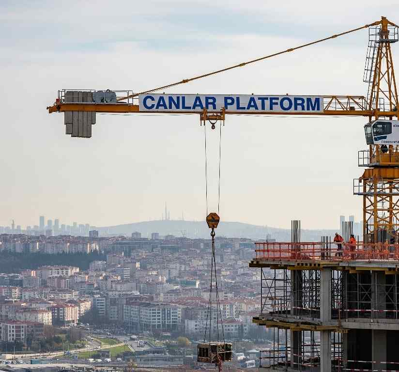 Canlar Platform Küçükçekmece Mehmet Akif kiralık vinç hizmetleri